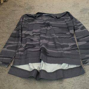 Light weight sweatshirt